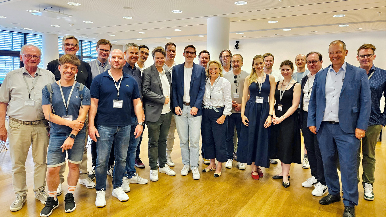 Das Foto zeigt ein Gruppenbild der Fraktion